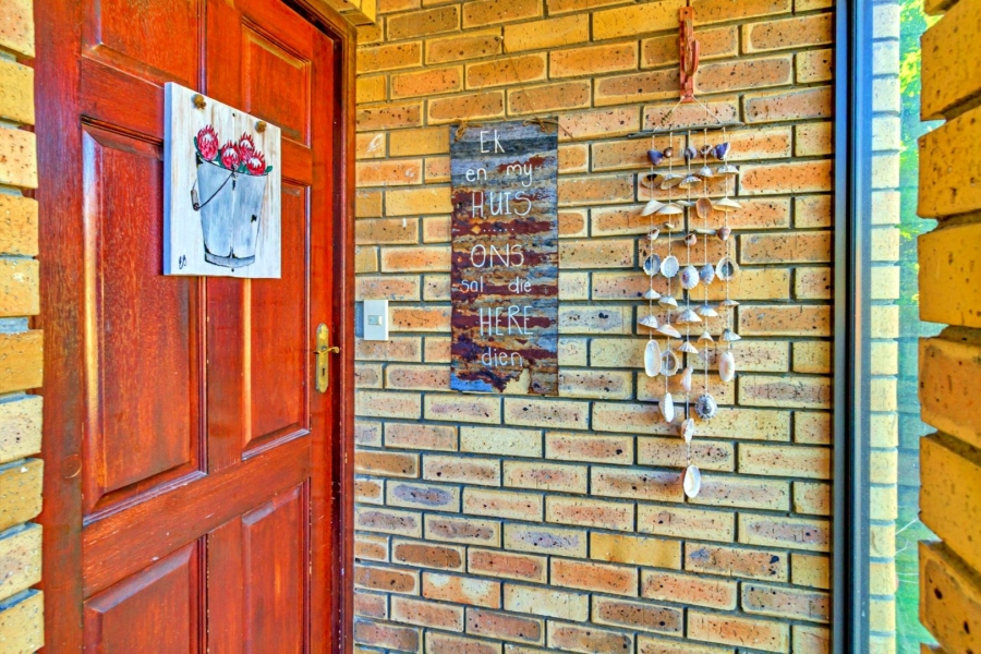 3 Bedroom Property for Sale in Fairview Golf Estate Western Cape